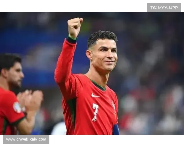 姆巴佩称赞C罗千球目标:生涯仅一次需全力尝试