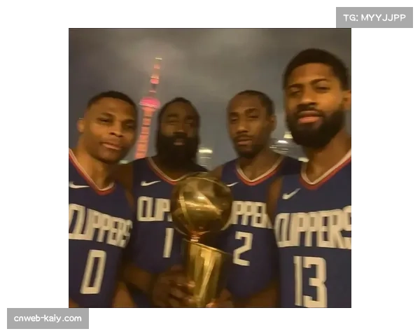 快船迎战太阳,四巨头健康状况成洛城德比胜负手 快船迎战太阳,四巨头健康状况成洛城德比胜负手